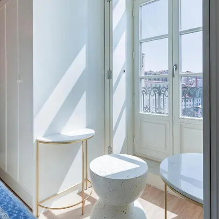 Ribeira Garden 2bdr By Lovelystay