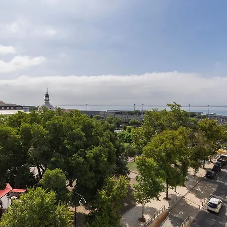 Apartment Ribeira Garden 2bdr By Lovelystay *