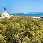 Ribeira Garden 2bdr By Lovelystay ליסבון
